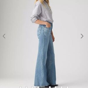 Levi's Blue Women's Rib Cage Bell Jeans